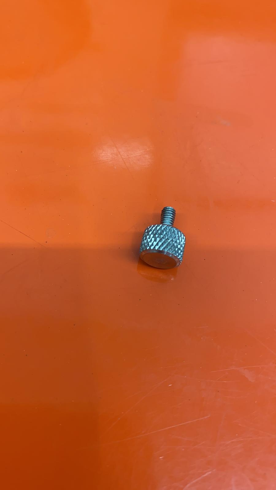 LIONBEAM - Front Screw For Lexan Cover for Lionbeam Pro